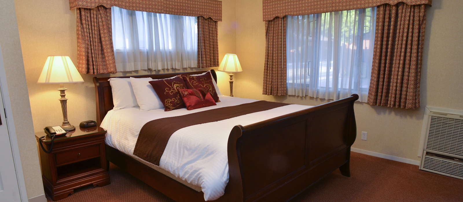 WHETHER YOU ARE PLANNING A RELAXING VACATION OR A CORPORATE RETREAT,WE OFFER THOUGHTFUL 
                AMENITIES TO MAKE YOUR TRIP A MEMORABLE ONE